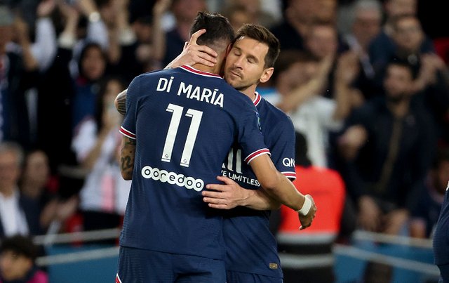 科摩罗球星在长途跋涉后称赞巴黎圣日耳曼学院“很多优秀球员”（科摩罗球星远赴而来，盛赞巴黎圣日耳曼青训营：人才济济）