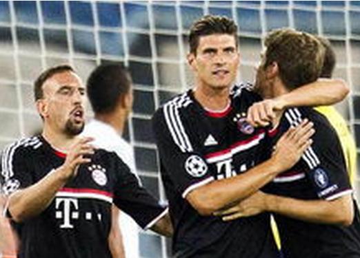 欧冠之夜法国海外球员表现：萨利巴尝试后腰，乌帕决定性（欧冠夜法籍旅欧亮点：萨利巴改打后腰，乌帕成关键先生）