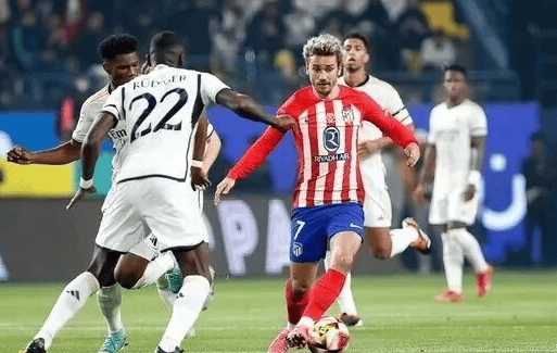 状态出色！申京&杜兰特&阿门三人同砍20+得分